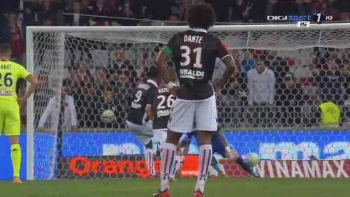 官方：荷甲第14轮阿贾克斯vs格罗宁根将于周二闭门进行（官方宣布：荷甲第14轮阿贾克斯对格罗宁根周二空场进行）