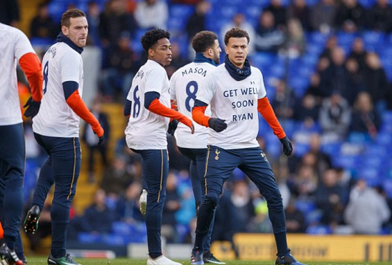 篮球勇士球星训练加量，备战强度升级（勇士球星加码训练，备战强度再升级）