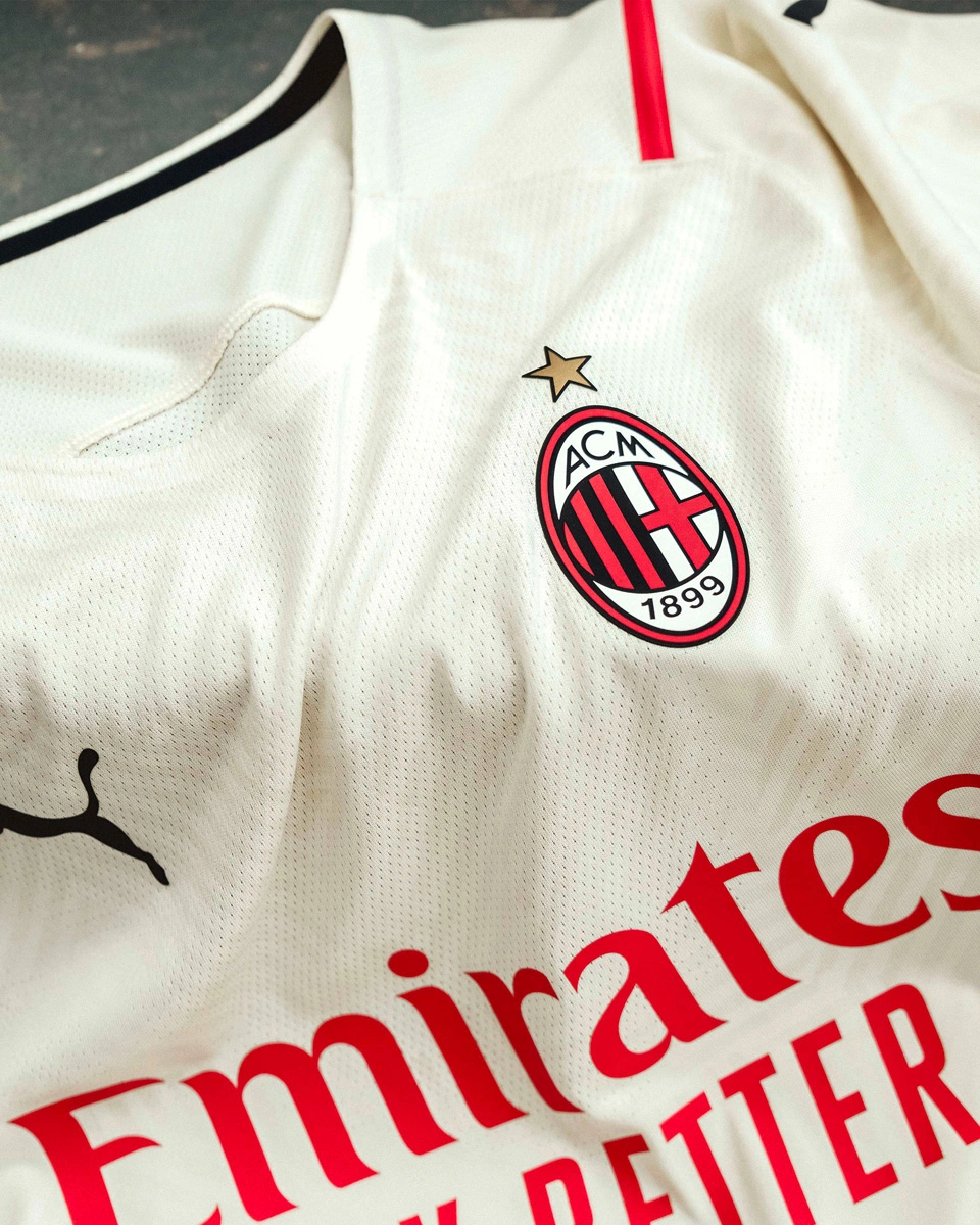 尼克斯官方：沙梅特本场不会回归，麦克布莱德因生病出战成疑（尼克斯官方通报：沙梅特本场提前退场不再出战，麦克布莱德因病出战成疑）